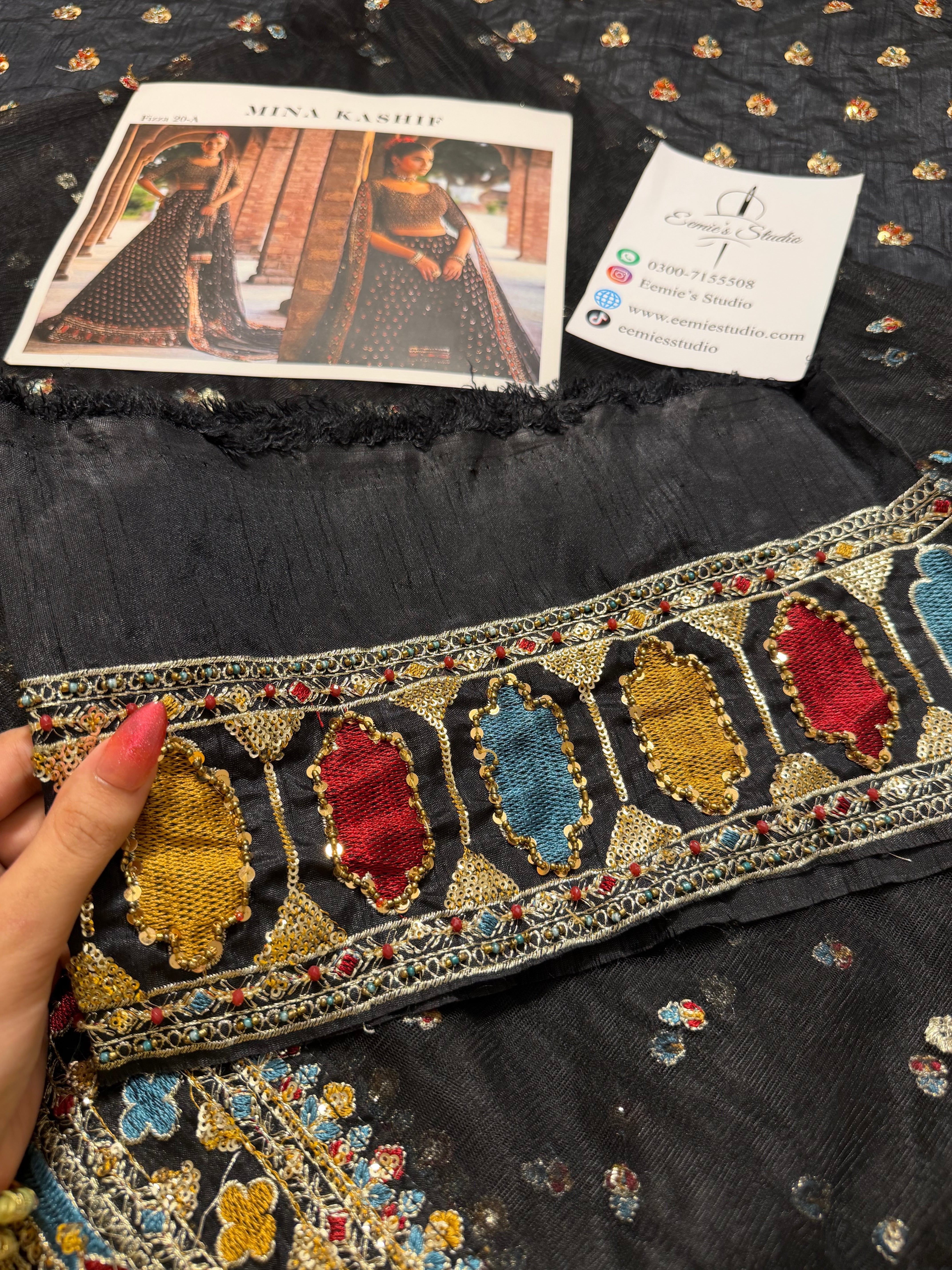 Mina Kashif - Fizza Ayla's Atelier