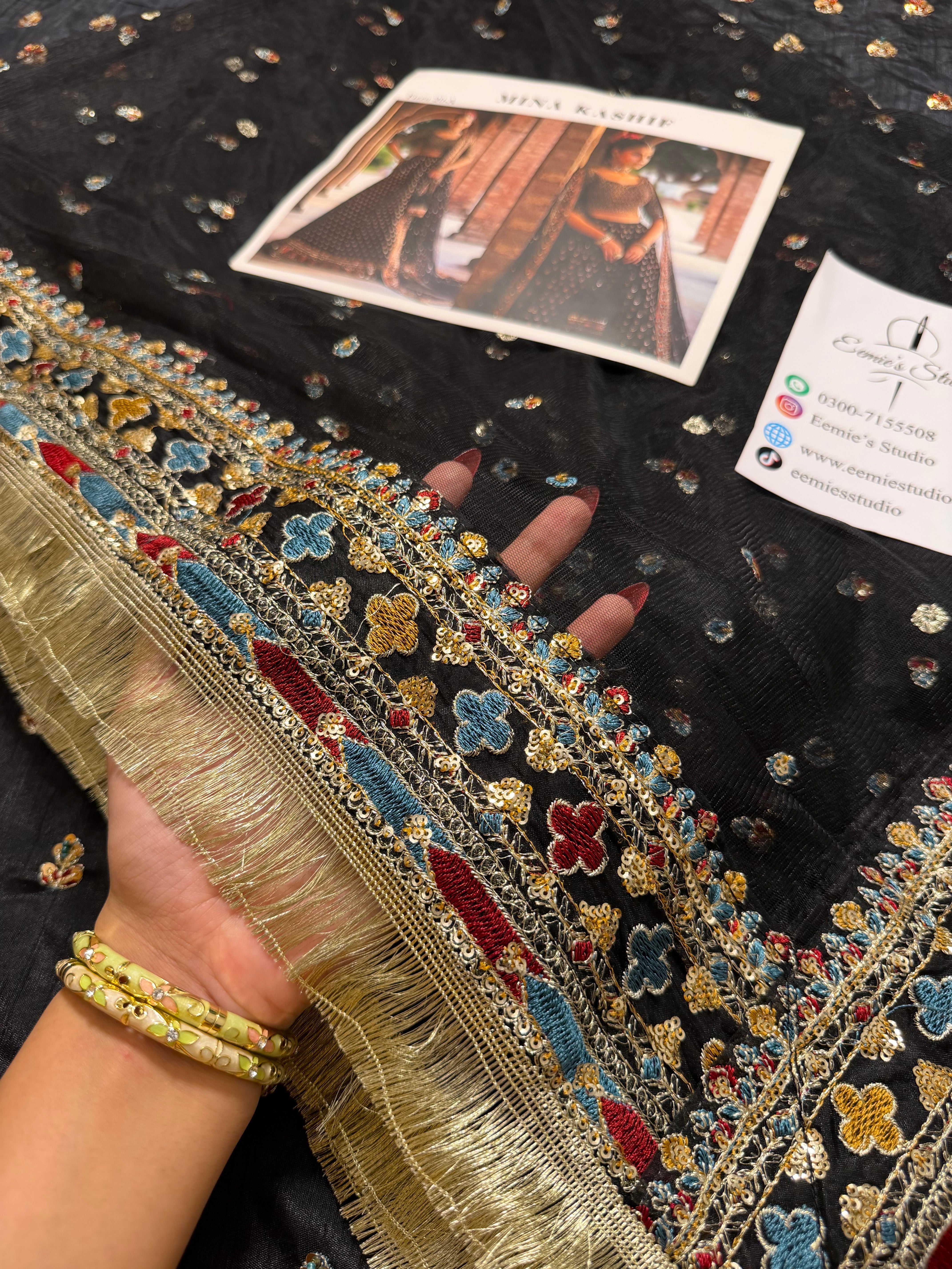 Mina Kashif - Fizza Ayla's Atelier
