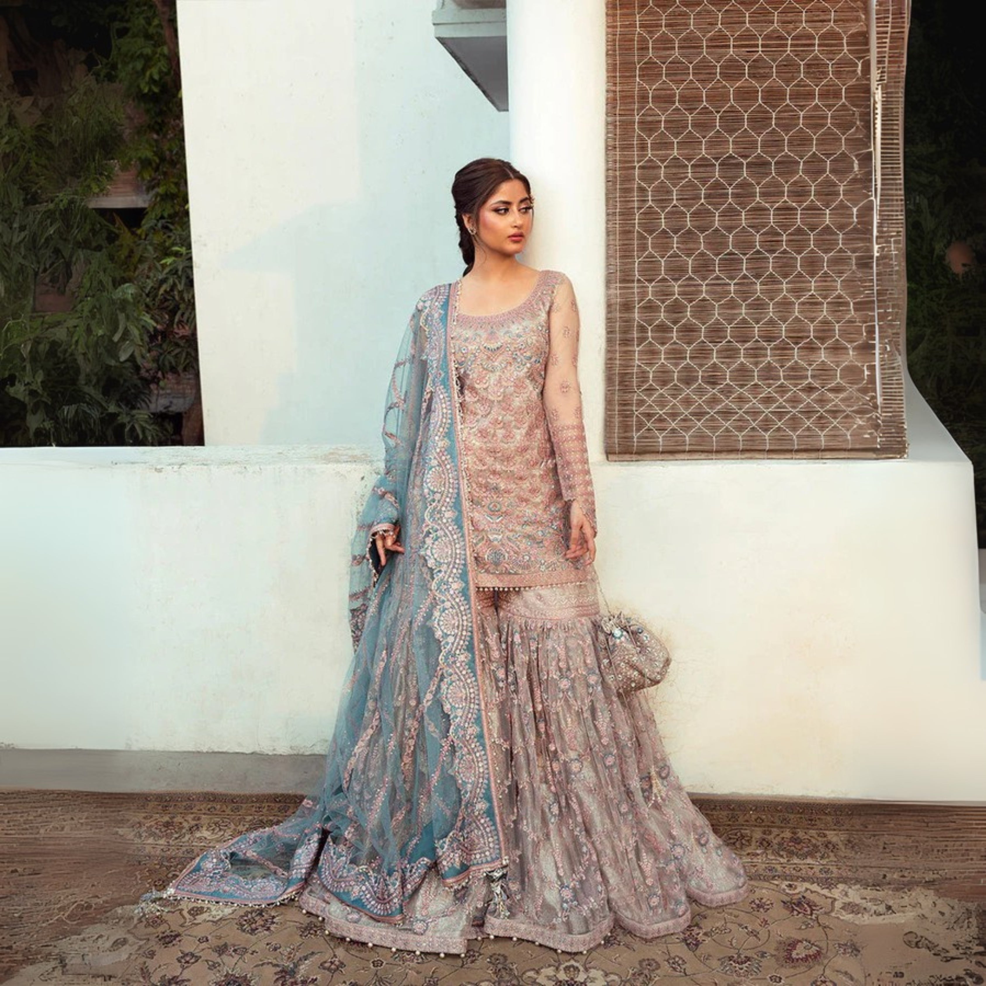 FAIZA SAQLAIN - AYTAN My Store