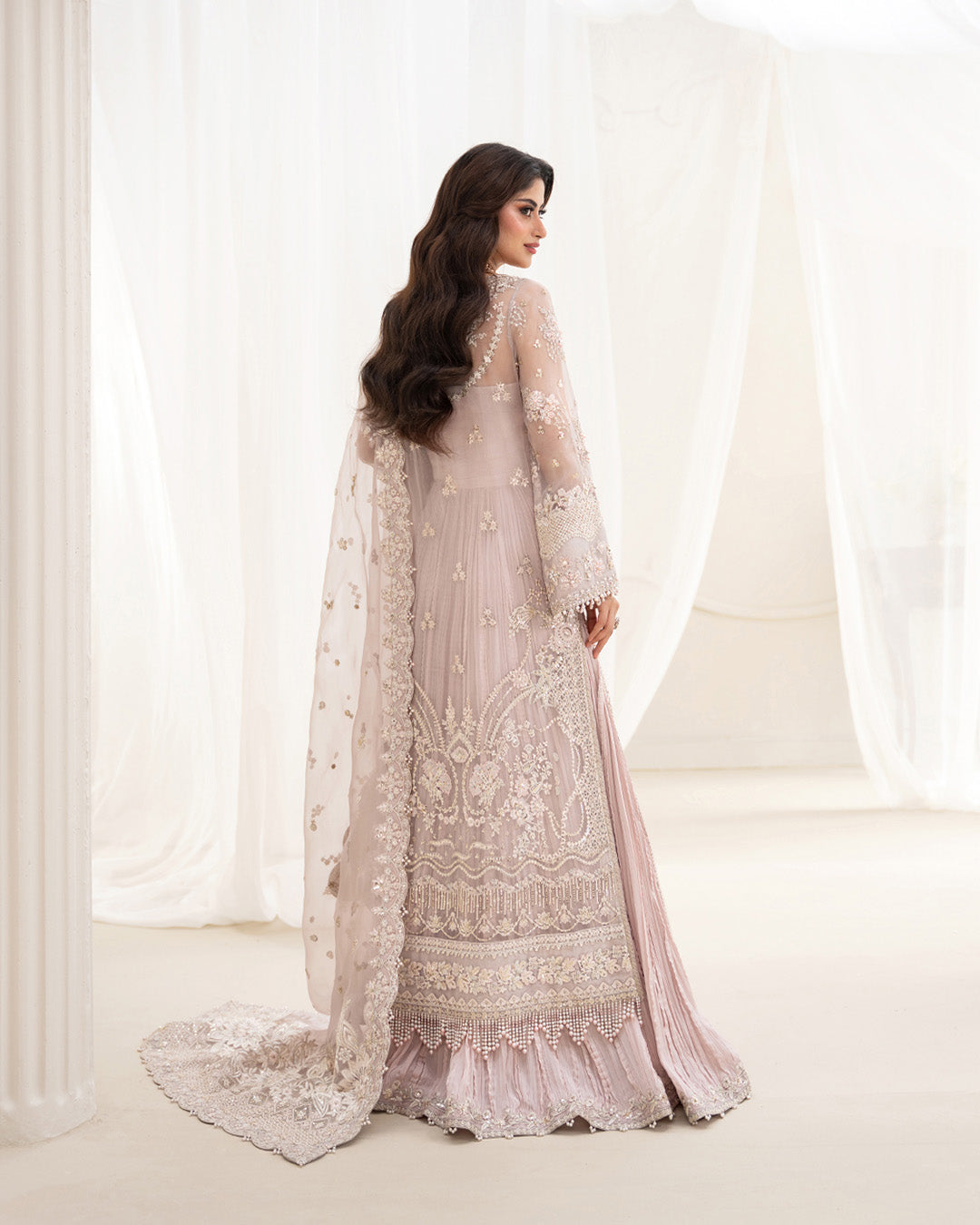 Faiza Saqlain - Ela Ayla's Atelier