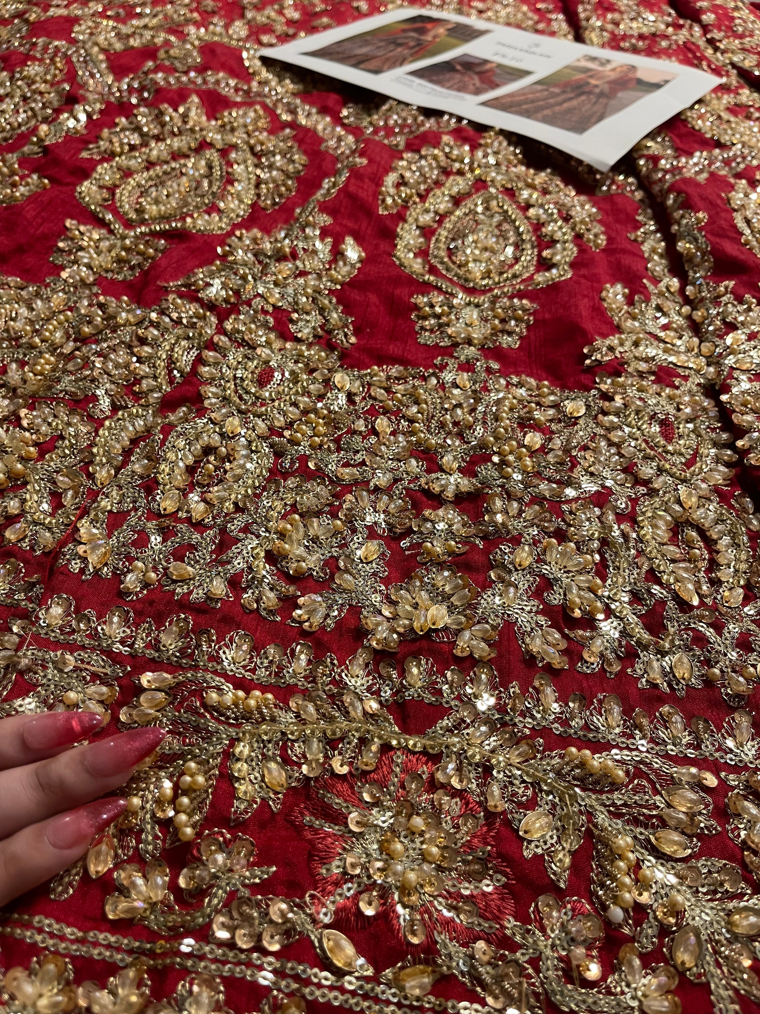 Faiza Saqlain - Raeni Eemie's Studio