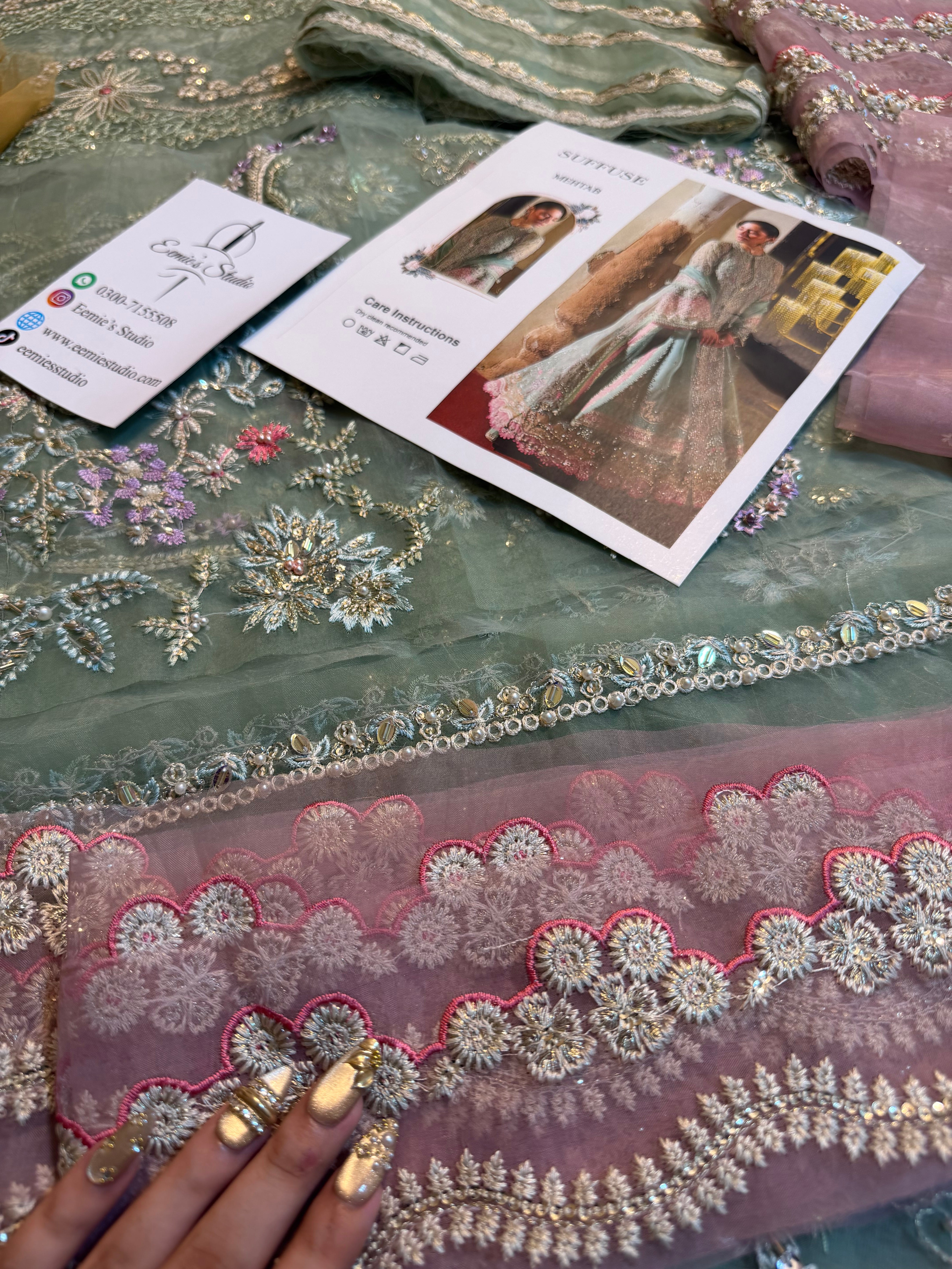 Suffuse - Mehtab Ayla's Atelier