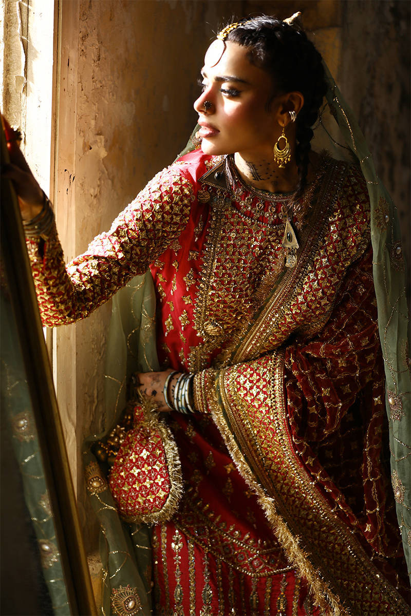 Mohsin Naveed Ranjha (MNR) - Ruhi Begum Ayla's Atelier