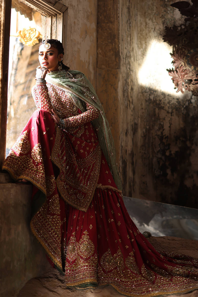 Mohsin Naveed Ranjha (MNR) - Ruhi Begum Ayla's Atelier
