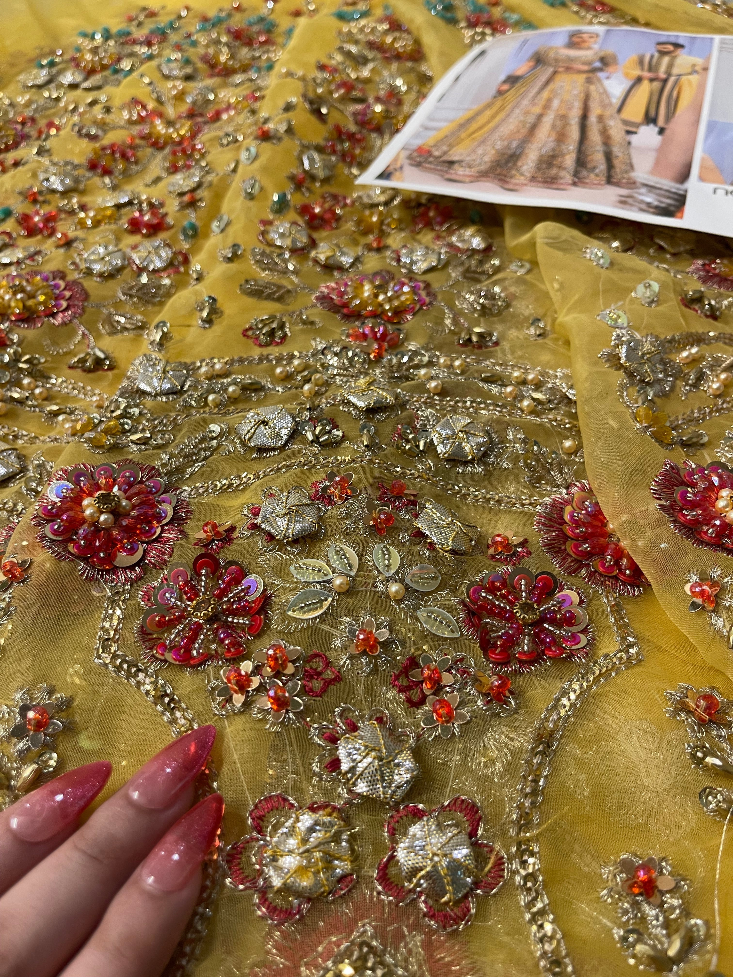 Nomi Ansari NAB-22-110 (Maryam Nawaz) Ayla's Atelier