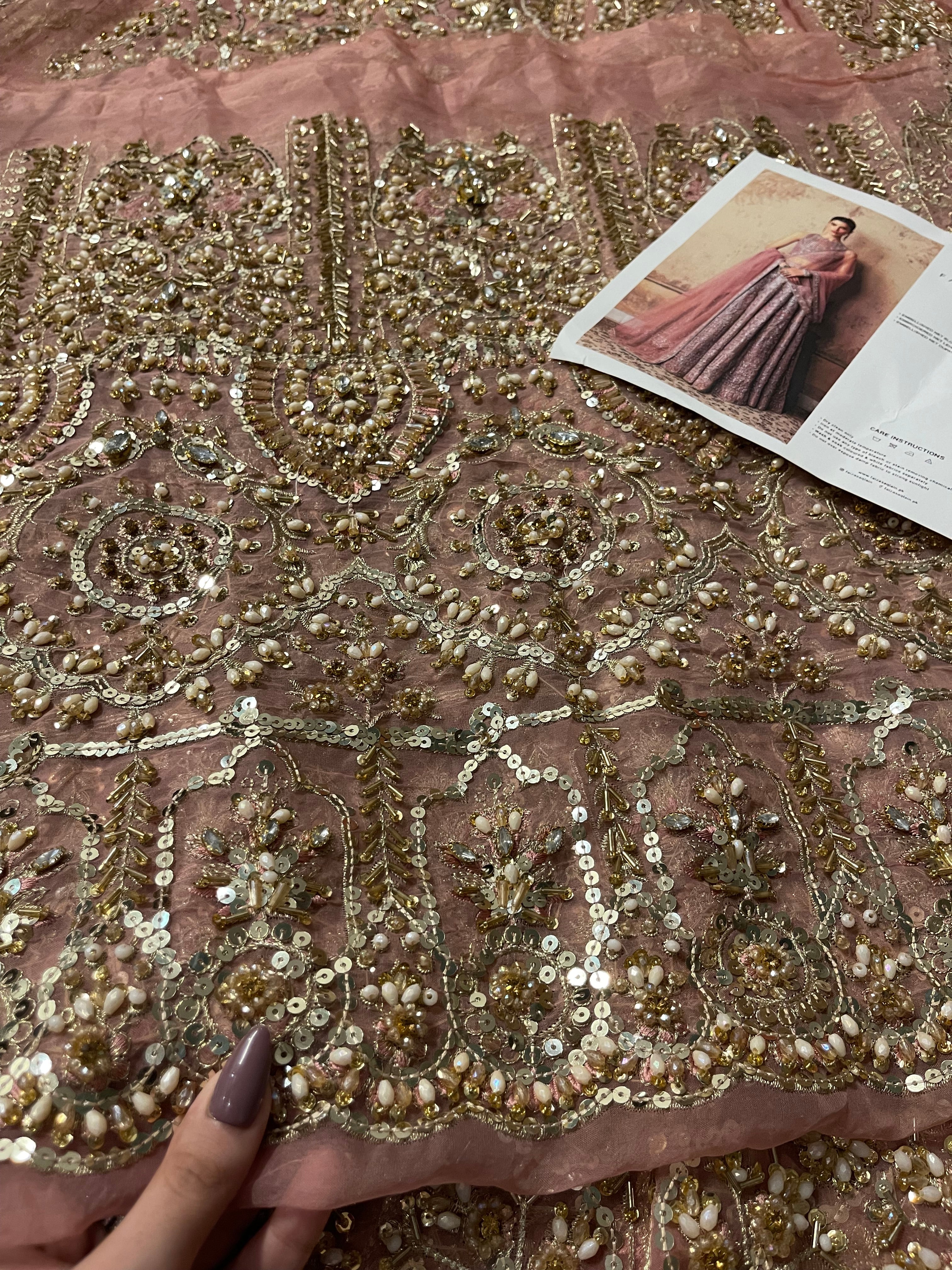 Faiza Saqlain - Prenia Eemie's Studio