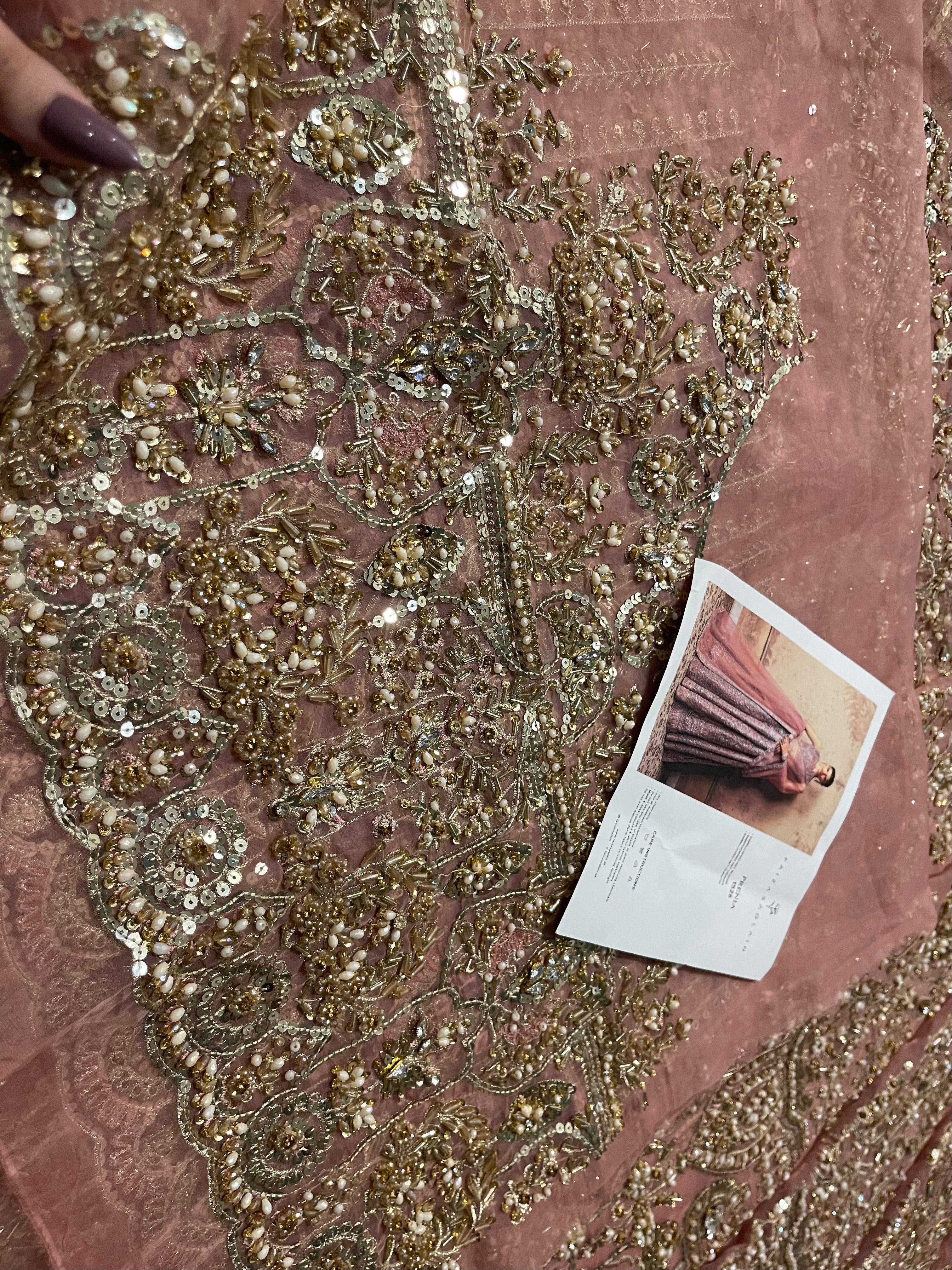 Faiza Saqlain - Prenia Eemie's Studio