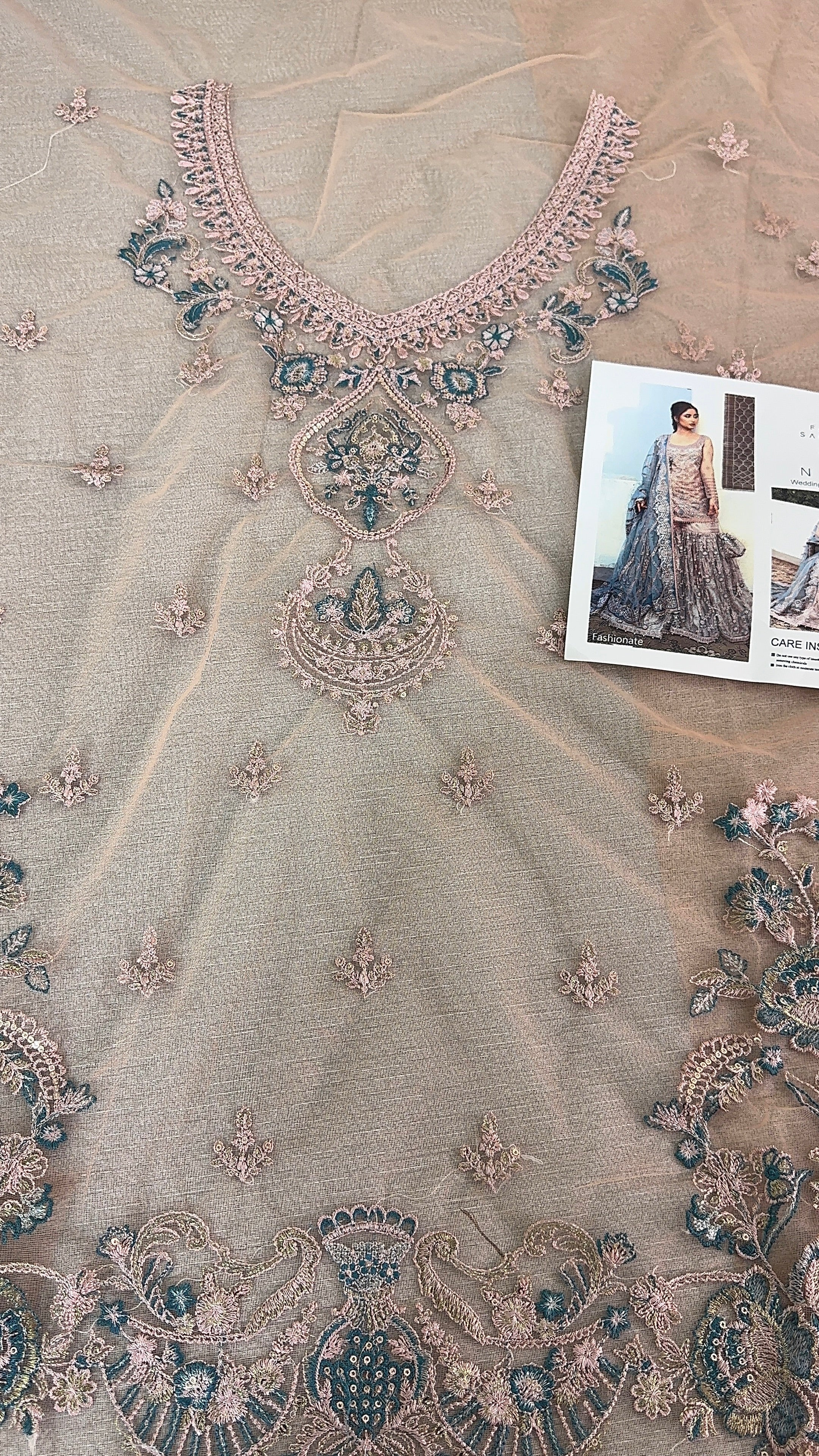 Faiza Saqlain - Aytan Eemie's Studio