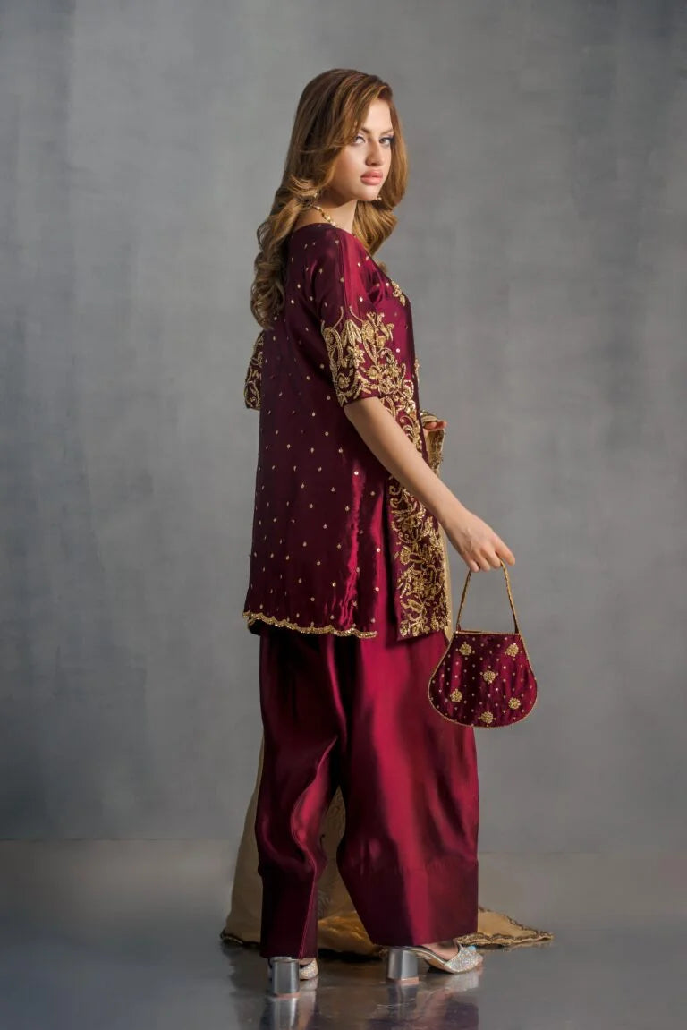 House Of Sehrish Nadeem - Maroon ensemble Eemie's Studio