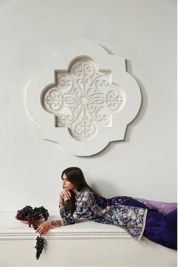 Soraya Lumene Festive'25/26 (Althea) Royal Embroidery
