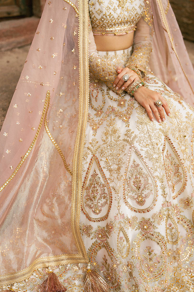 Mohsin Naveed Ranjha (MNR) - Kohinoor Ayla's Atelier