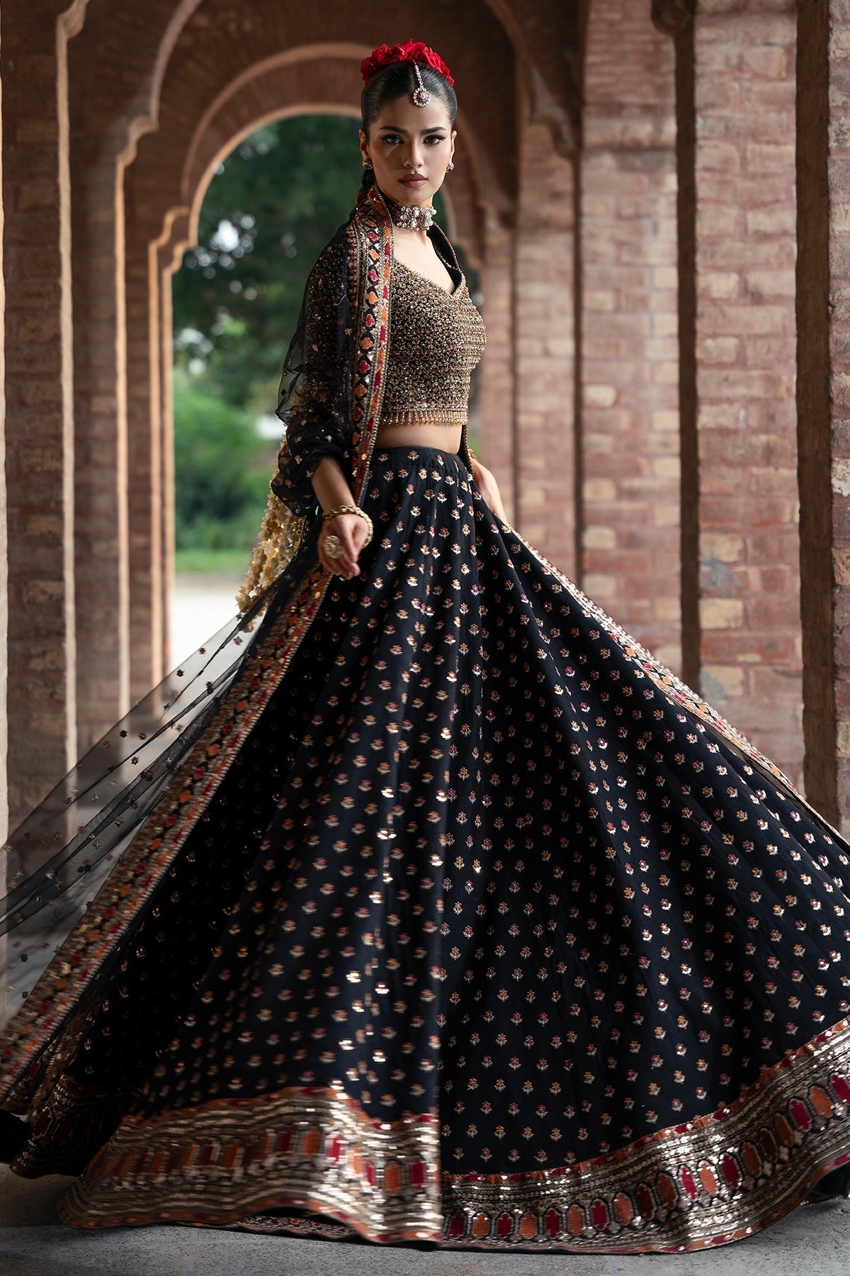 Mina Kashif - Fizza Ayla's Atelier