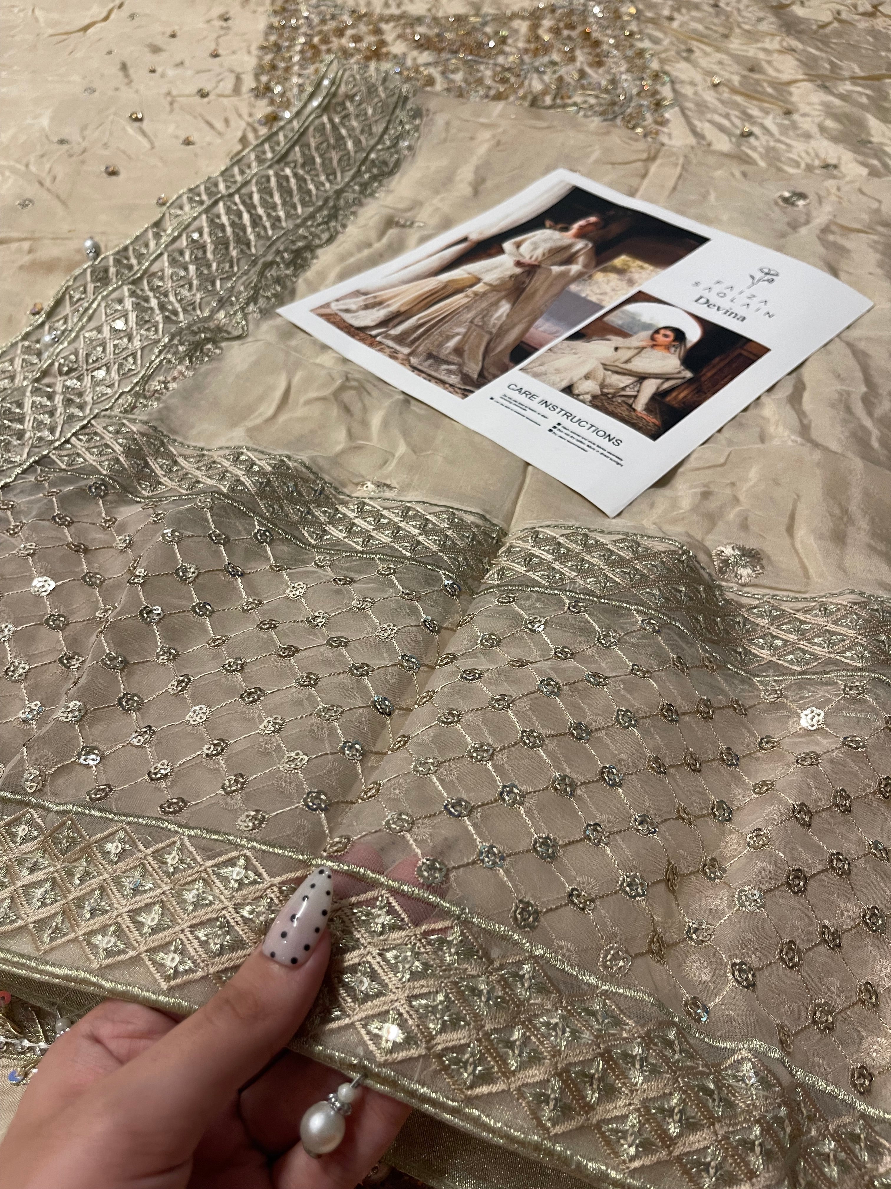 Faiza Saqlain - Devina Ayla's Atelier