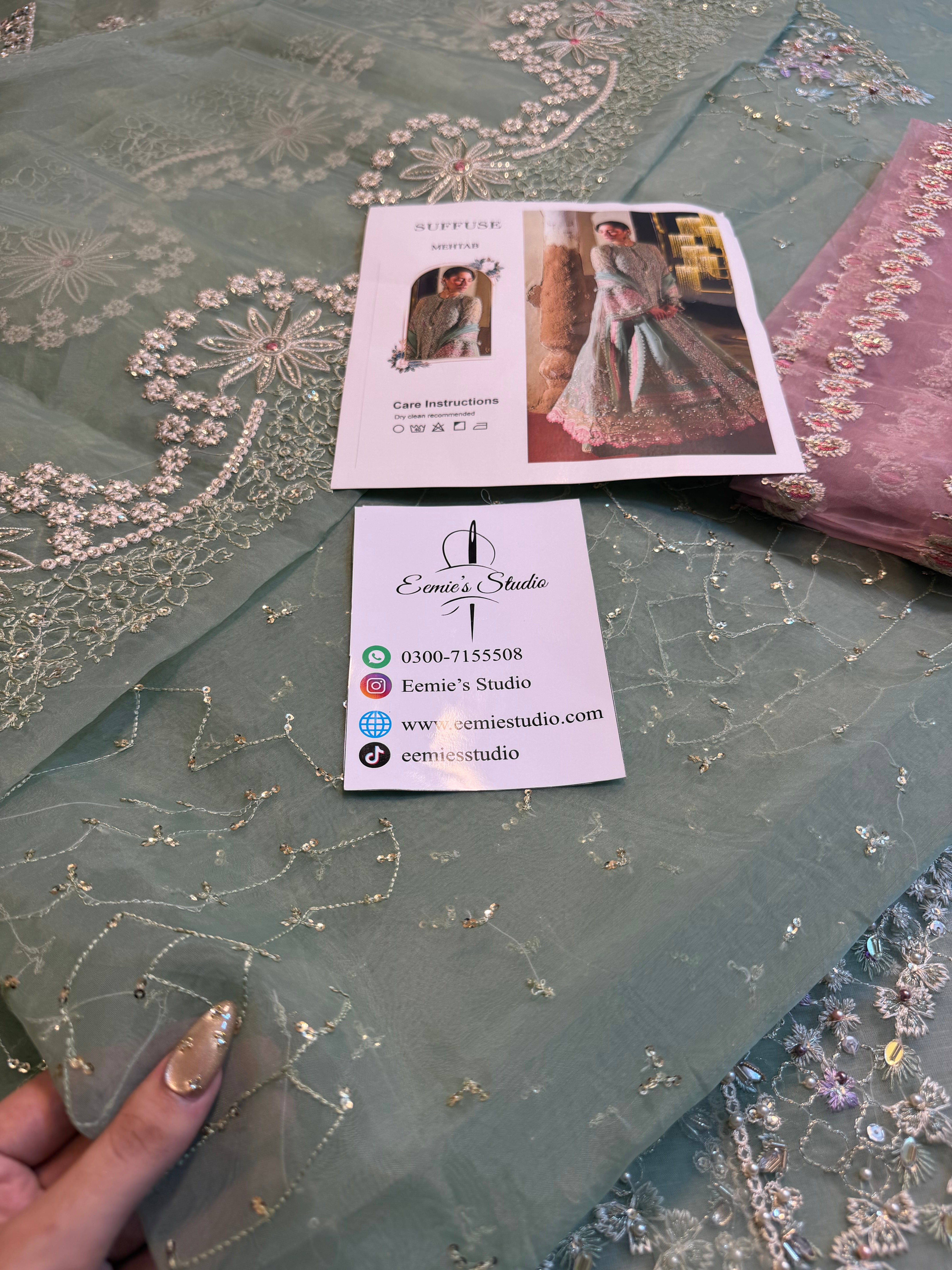 Suffuse - Mehtab Ayla's Atelier