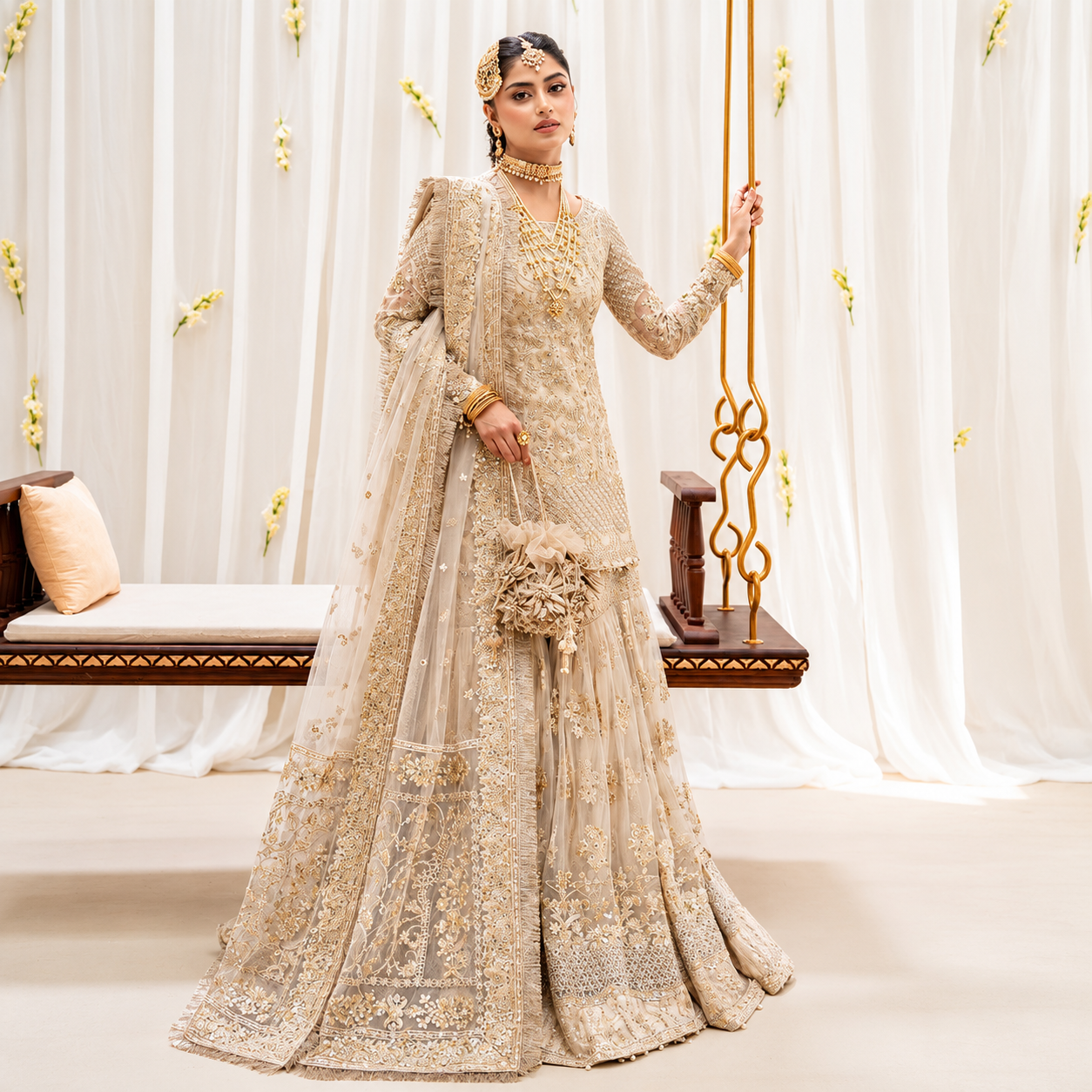 Faiza Saqlain - Safak Ayla's Atelier
