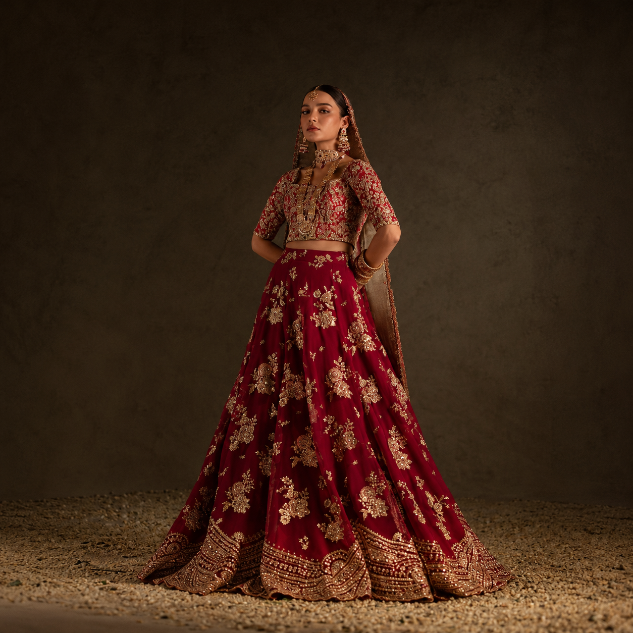 Zuria Dor - Nour Neue Ayla's Atelier