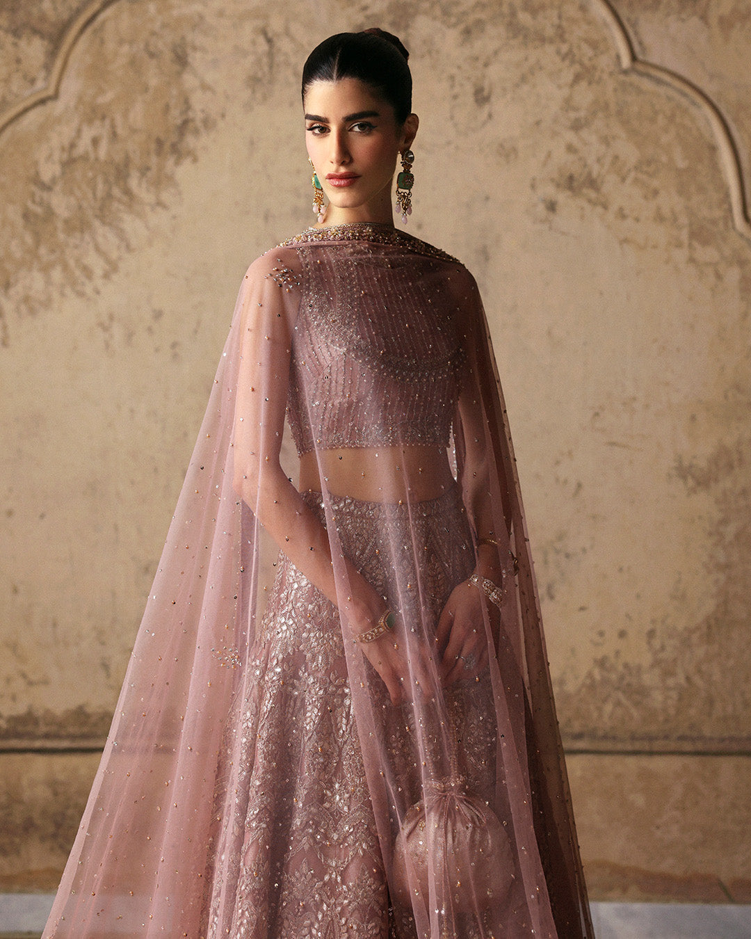 Faiza Saqlain - Prenia Eemie's Studio