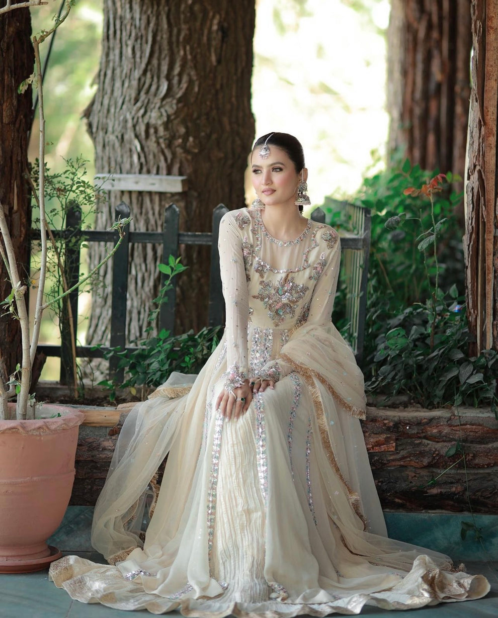 Sadia Faisal - Pehnawa Ayla's Atelier