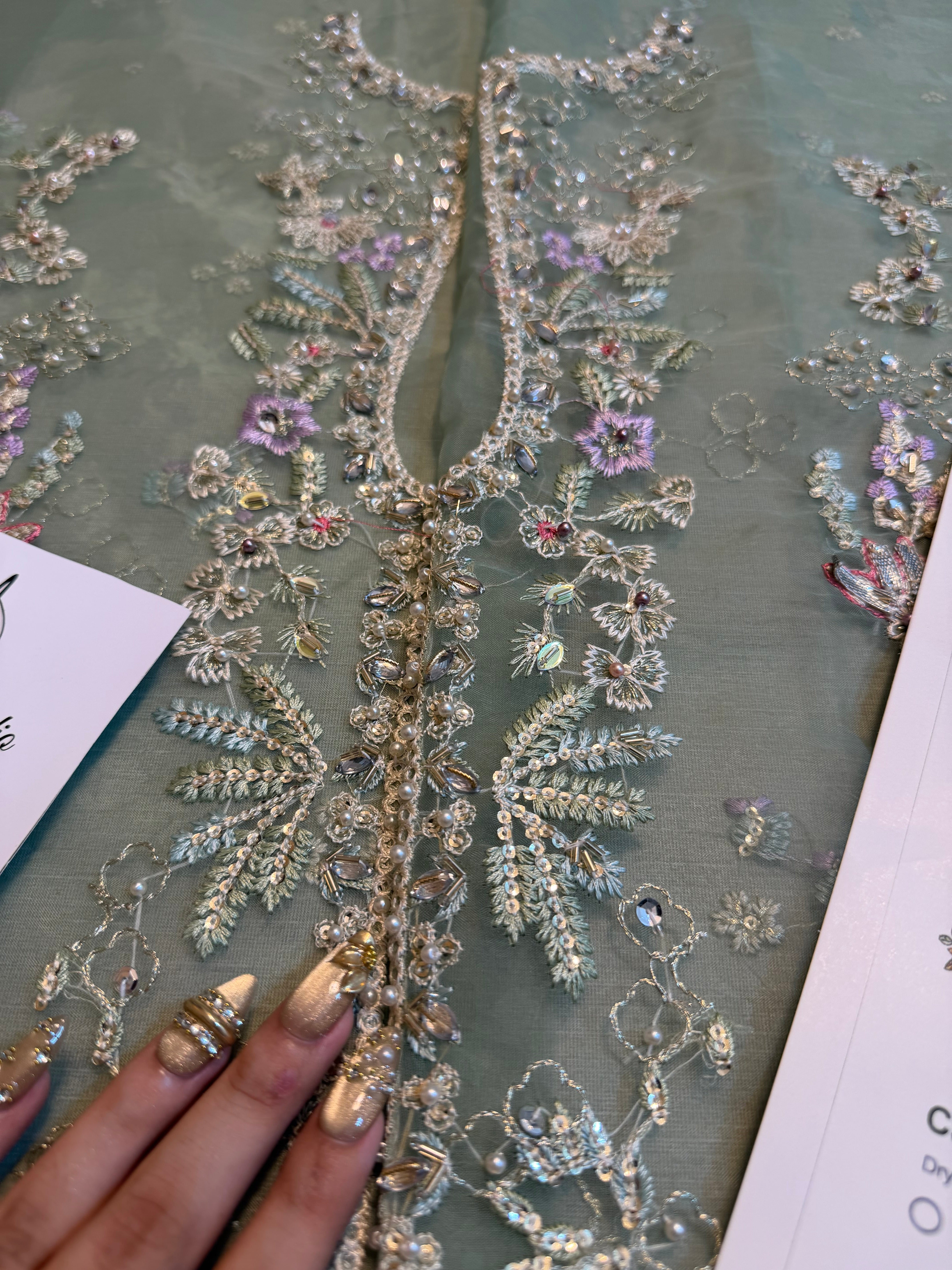 Suffuse - Mehtab Ayla's Atelier