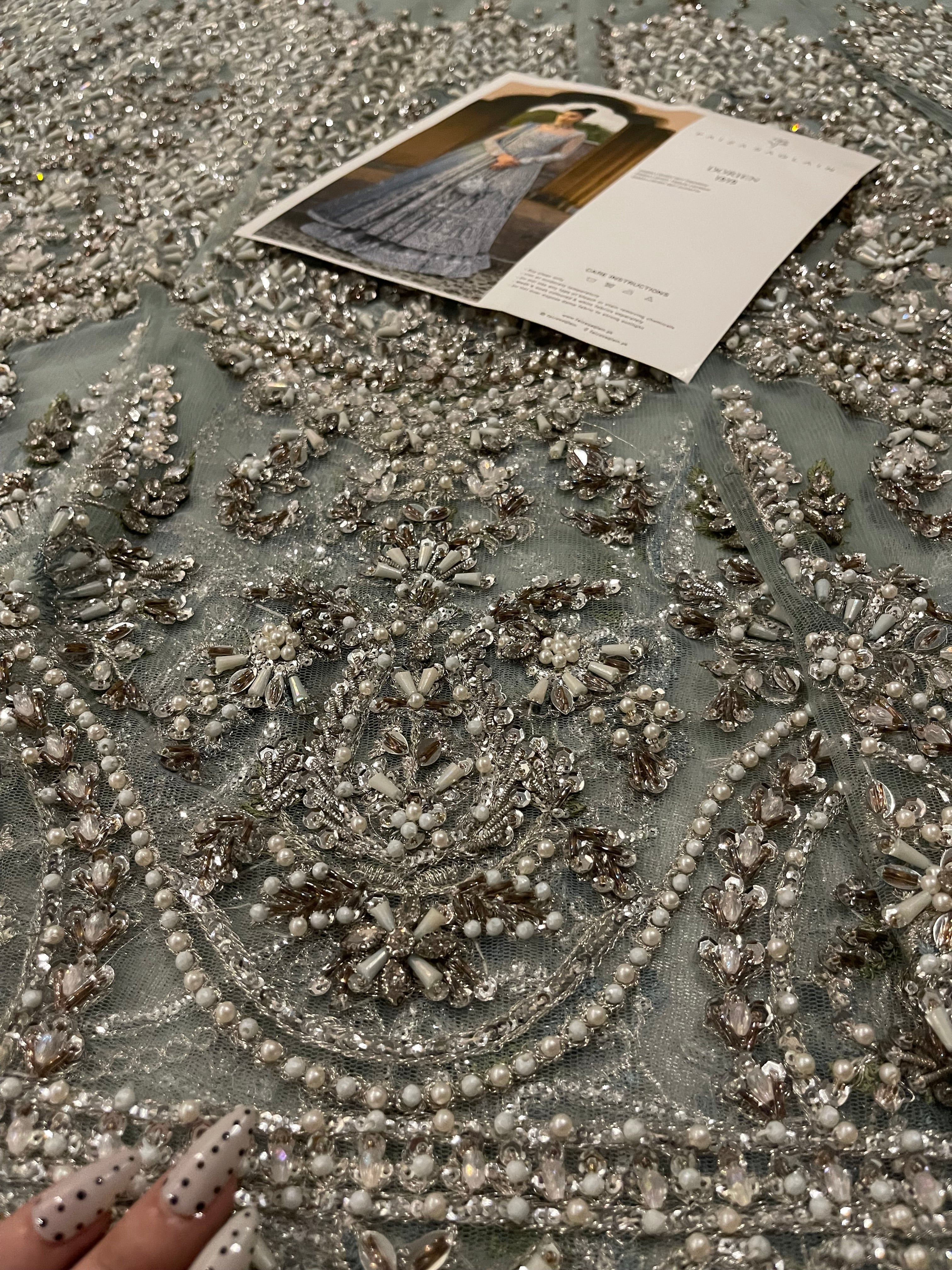Faiza Saqlain - Dorien Eemie's Studio