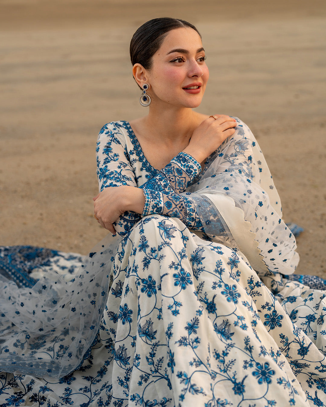 Faiza Saqlain - Jehona Ayla's Atelier