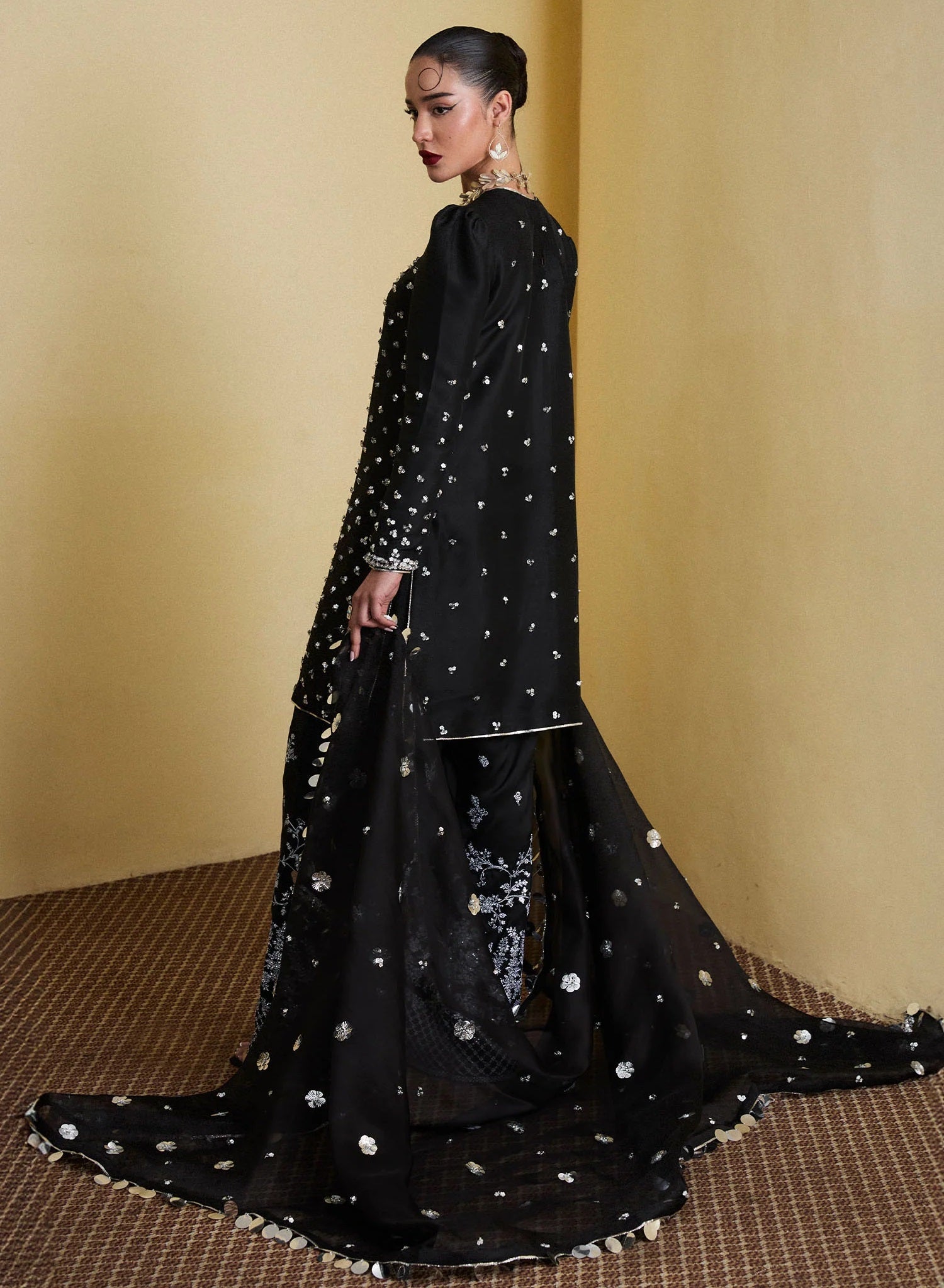 Hussain Rehar Elegant Luxury Raw Silk Unstitched 3 Piece Collection Kiara Pehnawa