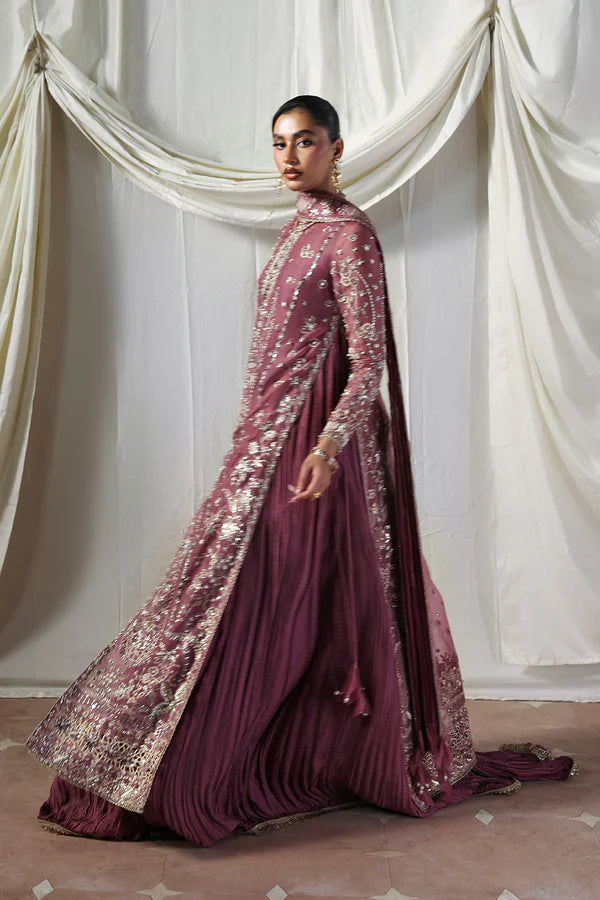 Soraya Lumene Festive'25/26 (Isolde) Royal Embroidery