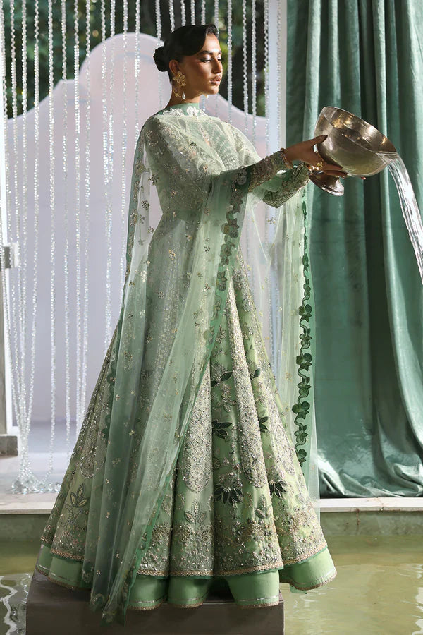 Soraya Lumene Festive'25/26 (LIRIEN) Royal Embroidery