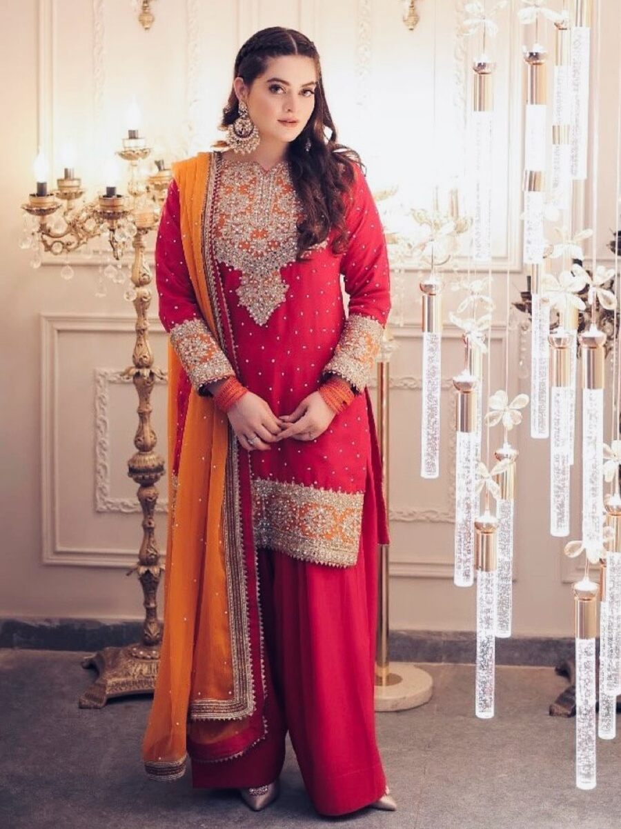 Minal Khan- Haseens Official. Designerstudioofficial