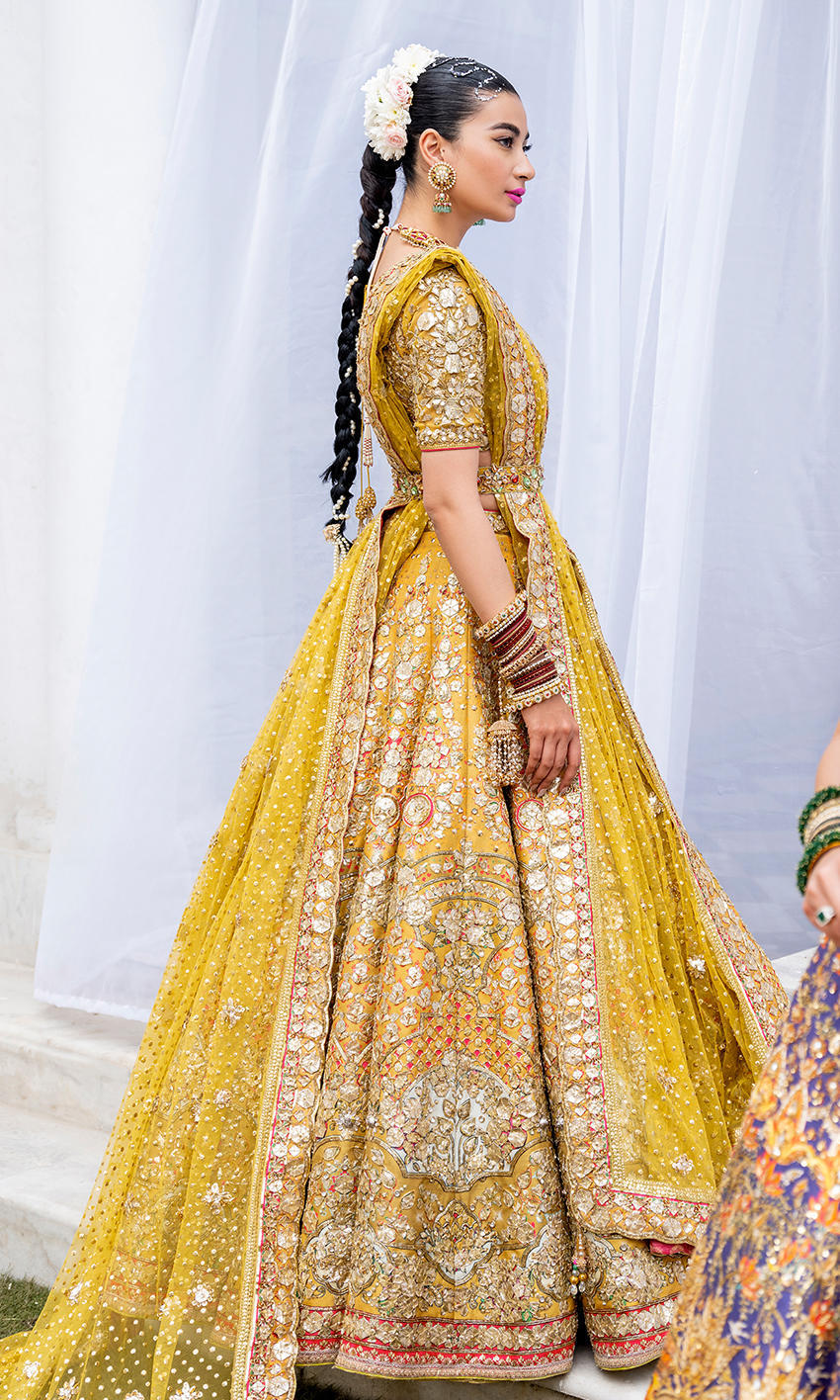 Nomi Ansari NAB-22-110 (Maryam Nawaz) Ayla's Atelier