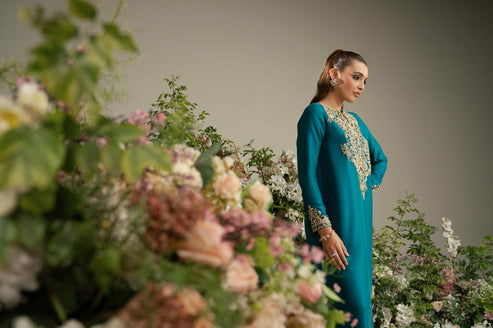 Sara Naqvi - DARIA. Designerstudioofficial