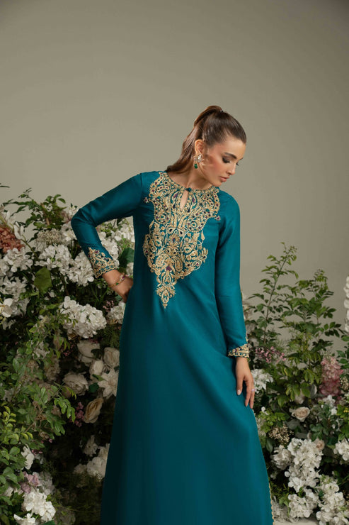 Sara Naqvi - DARIA. Designerstudioofficial