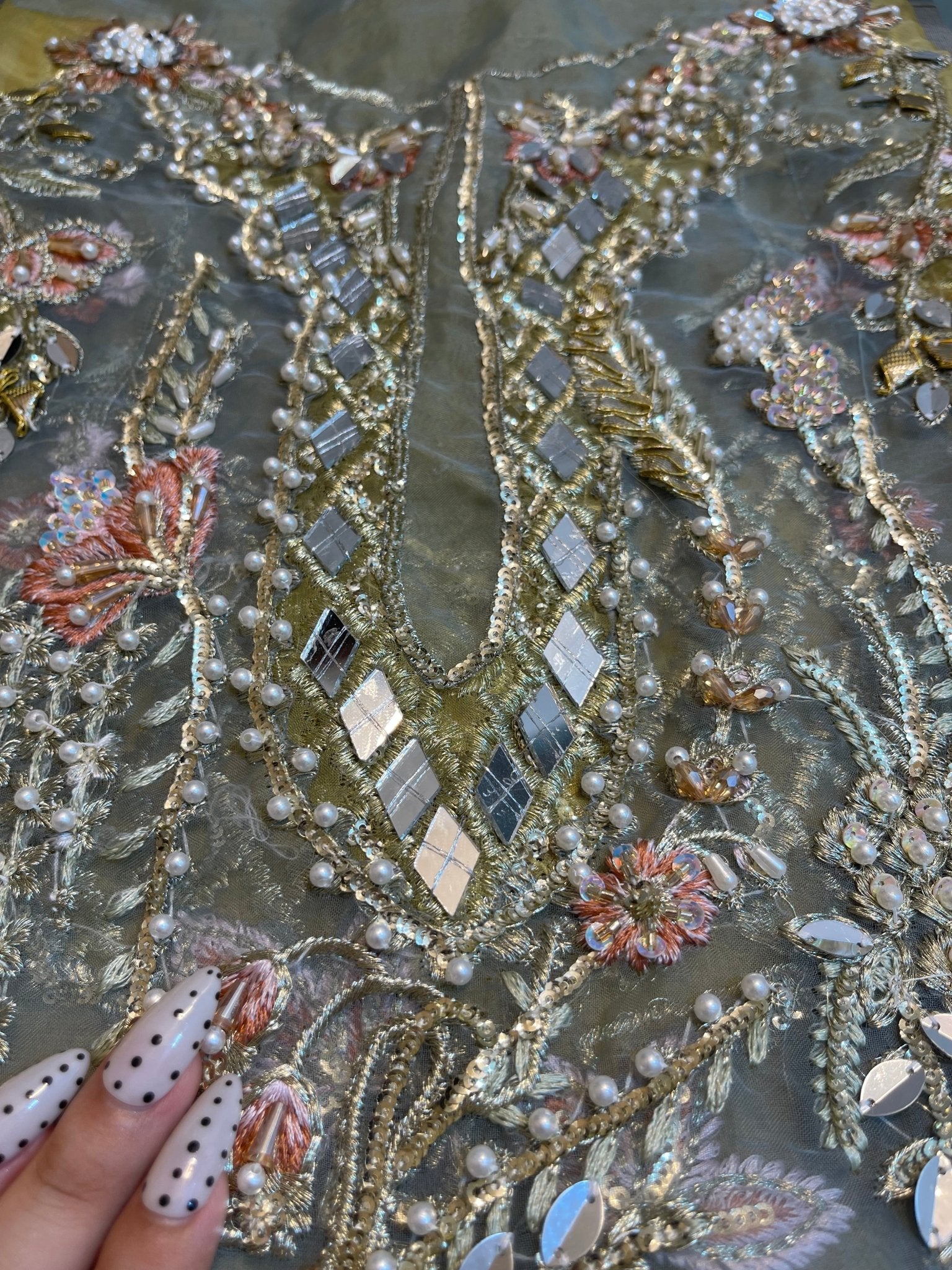 Crimson - Jhalak (4pc) Ayla's Atelier