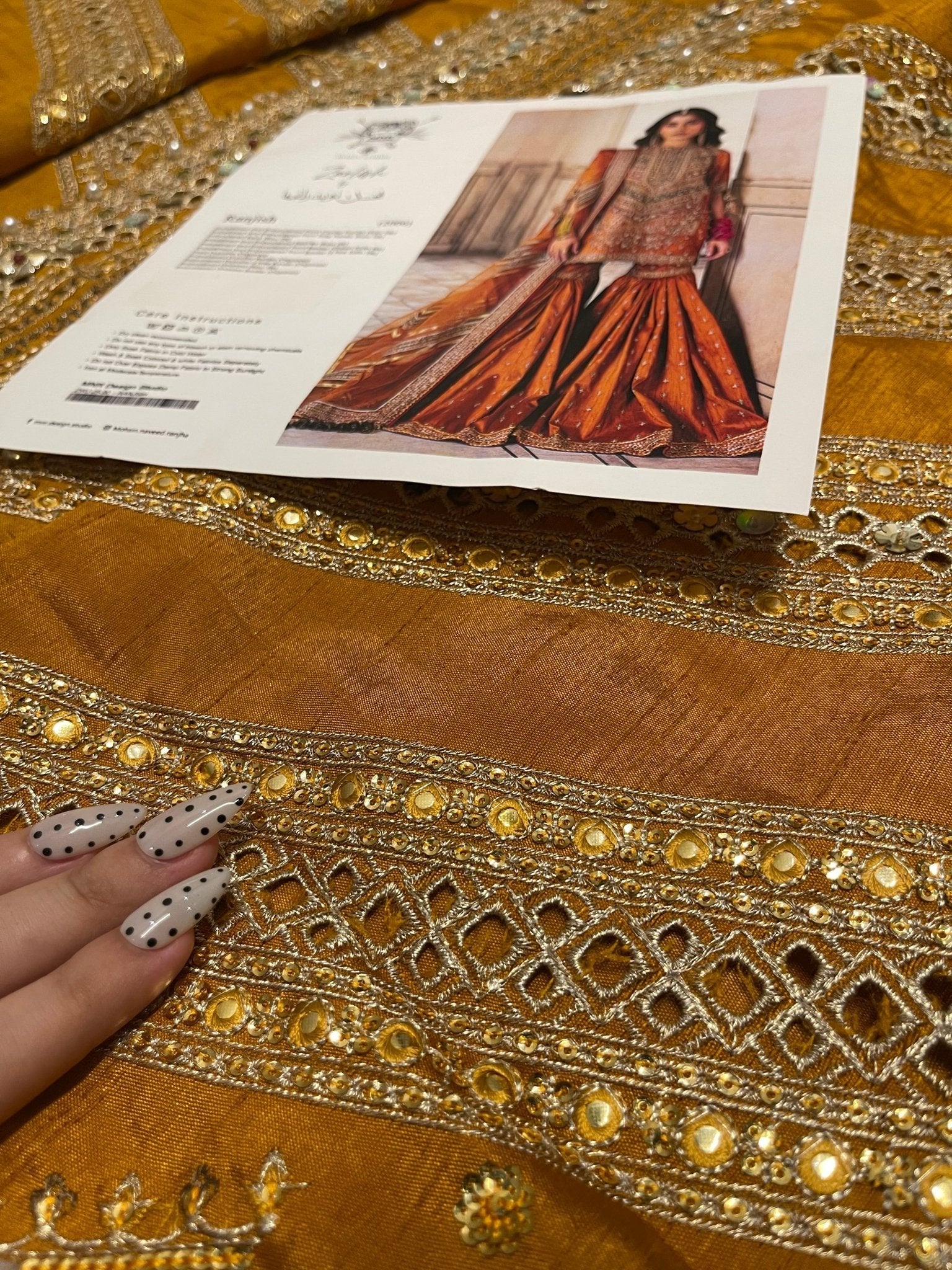 Mohsin Naveed Ranjha (MNR) - Ranjish Ayla's Atelier