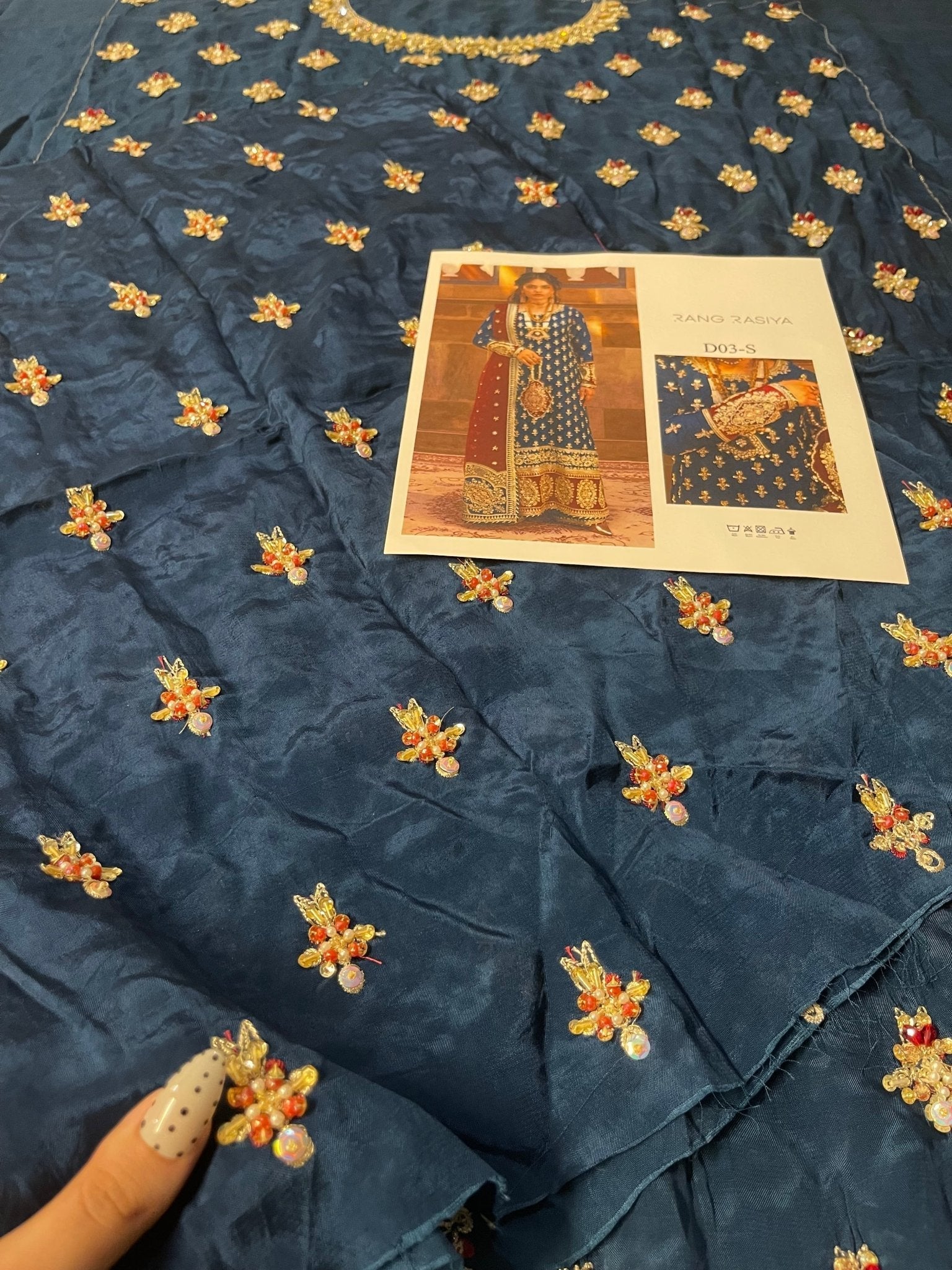 Rang Rasiya - Mahnaz Ayla's Atelier