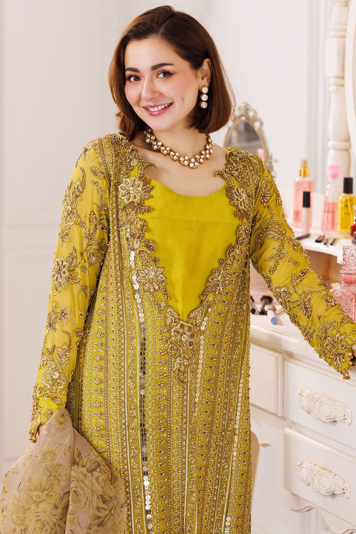 Charizma  DJ5-04 Ayla's Atelier