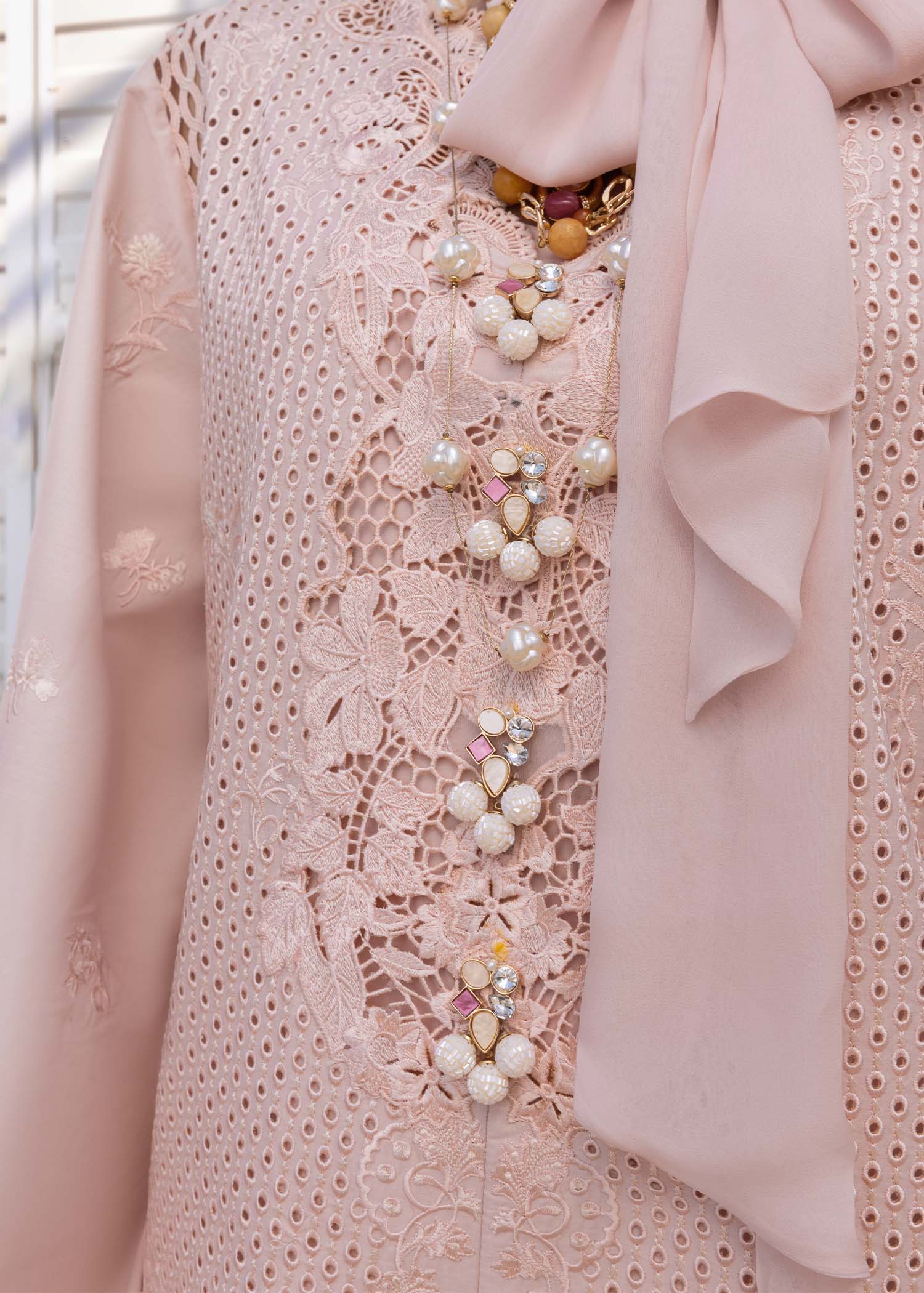 Saira Shakira Luxury Lawn Unstitched 3Pc Suit LEYLA-A Ayla's Atelier