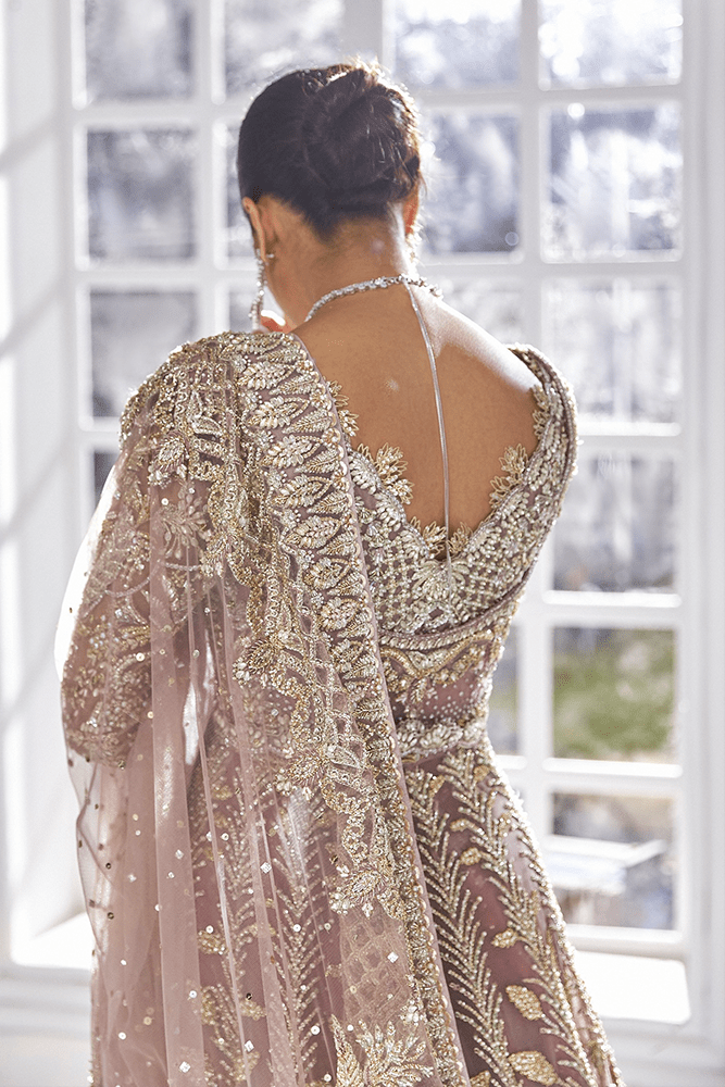 Suffuse (Iris Couture) - Fantasia