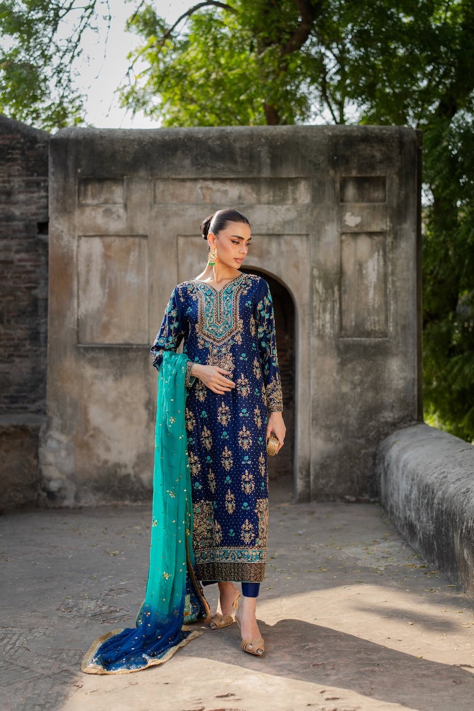 Vintage - Zohra Ayla's Atelier